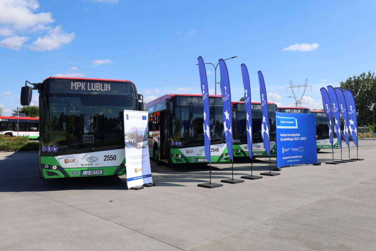 55e200f1-26a8-48b0-a5c8-2ba86336d220
