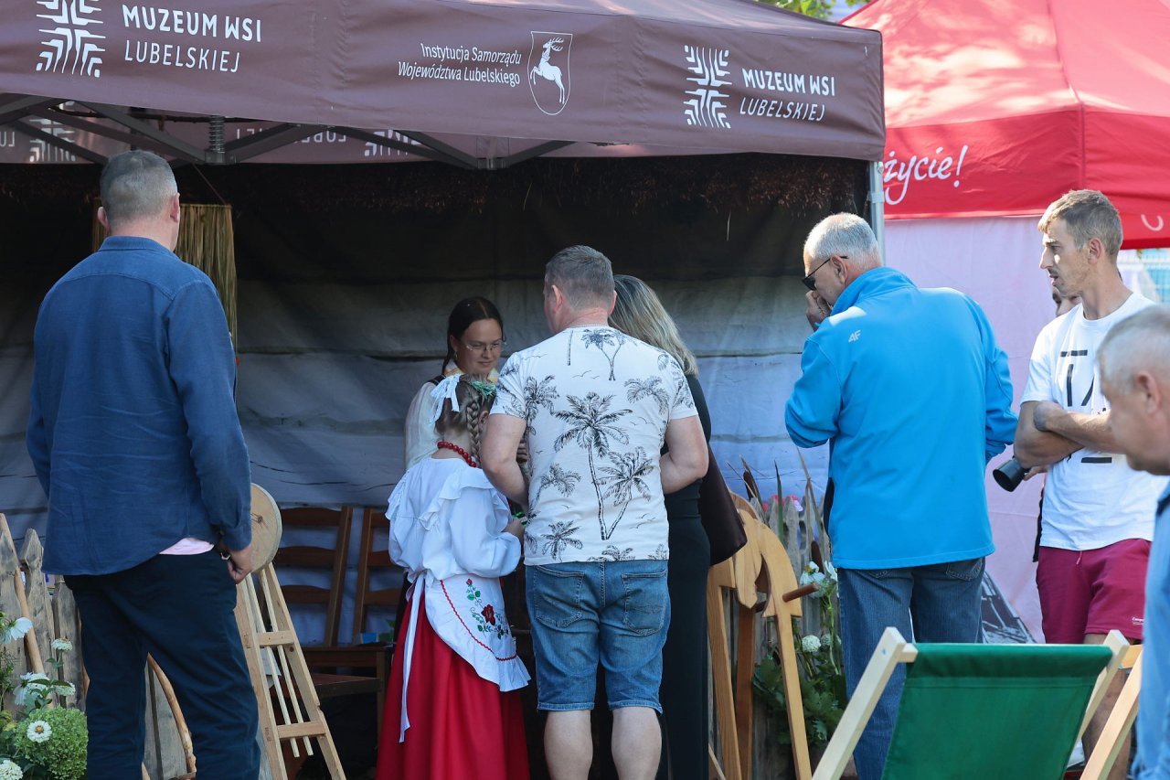 PM260913_R63260_v1