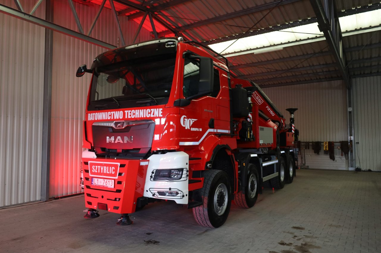 144d31