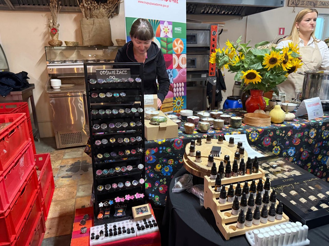 144o34