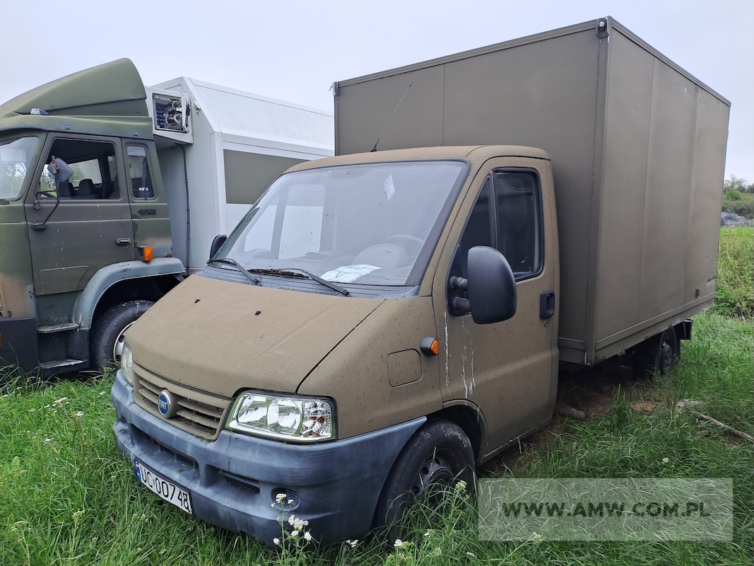 Samochod-izotermiczny-FIAT-DUCATO-bez-wyposazenia