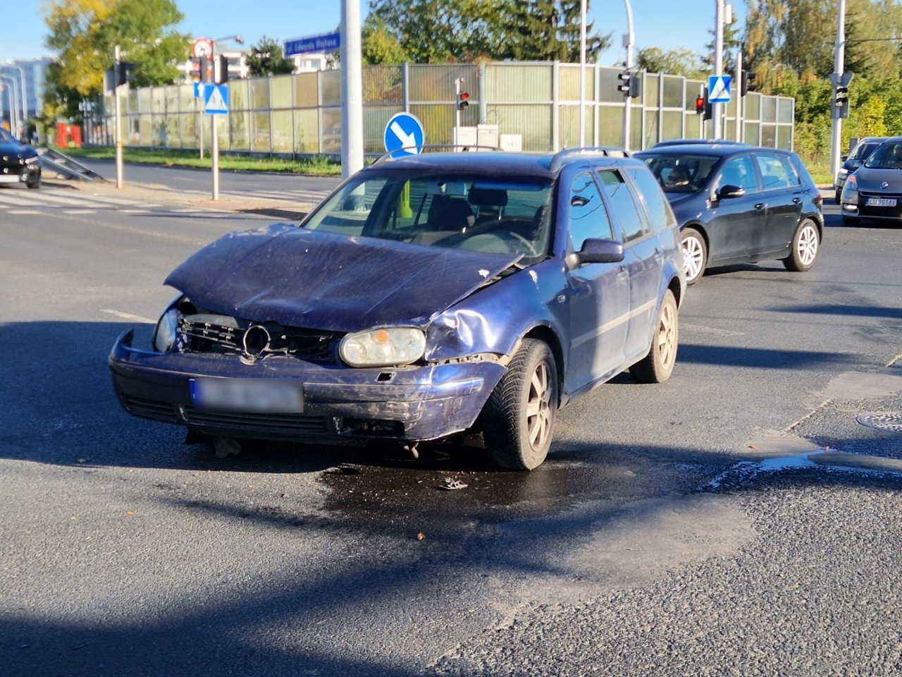 144s49